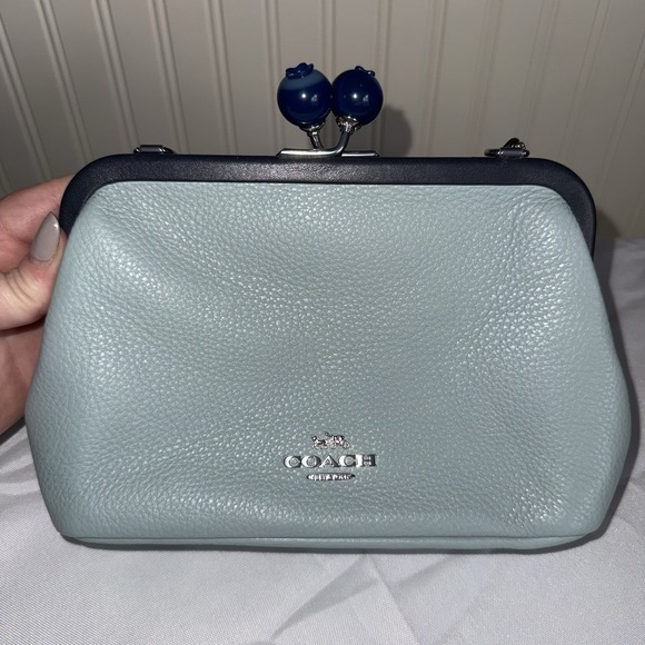 Coach Handbags - Coach Nora Kisslock Crossbody Clutch Bag Blueberry Light Blue Midnight Navy